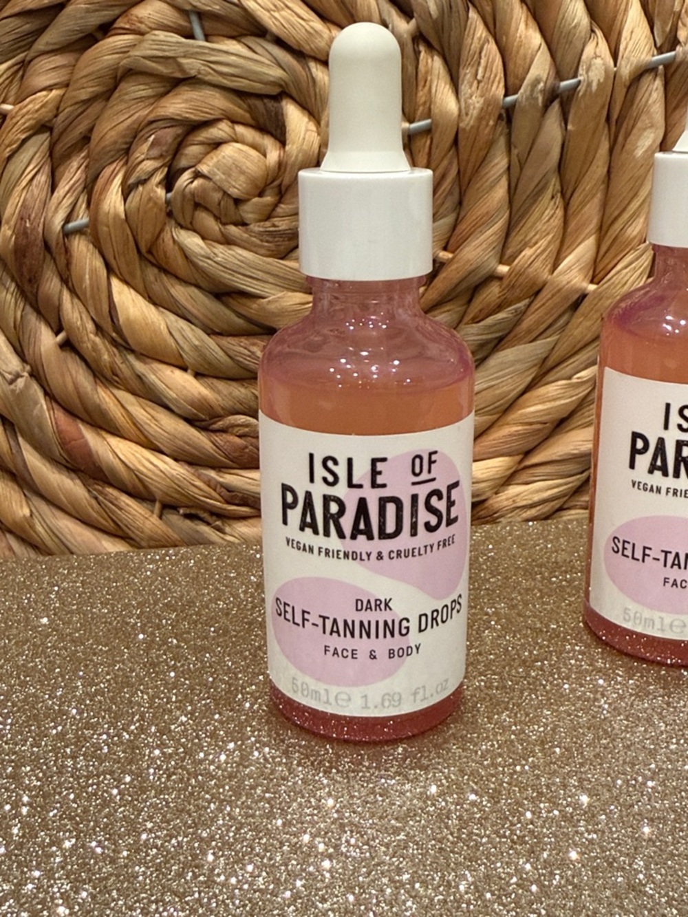 *NEW*1.69oz* Isle of Paradise *Dark* Self-Tanning Drops for Face & Body